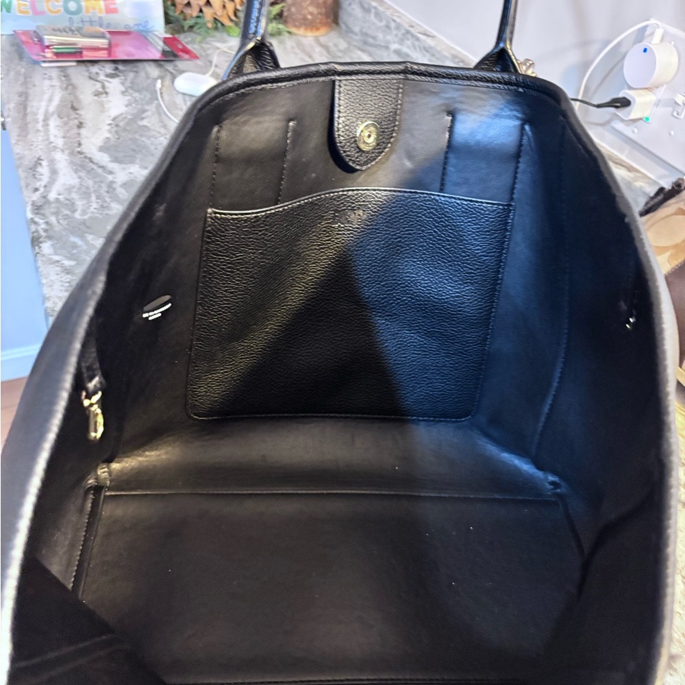 DKNY Grayson Tote – Black Pebbled Leather Shoulder Bag - Picture 8 of 14